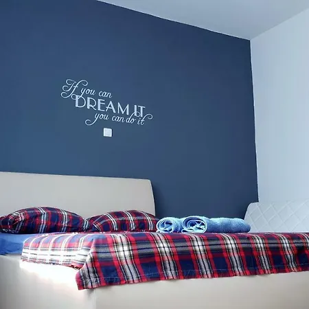 Apartment Ana *